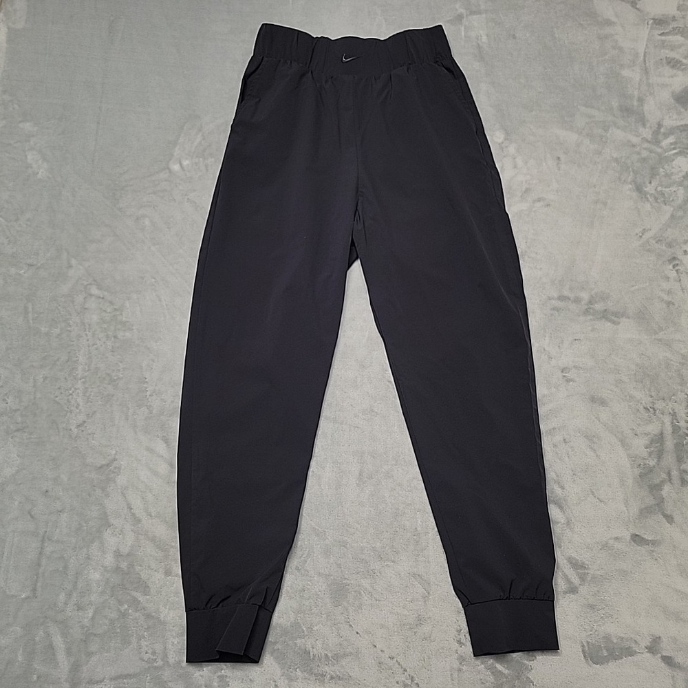 Nike Pants Womens S Black  Dri-Fit Joggers Yoga Training Running Active Casual